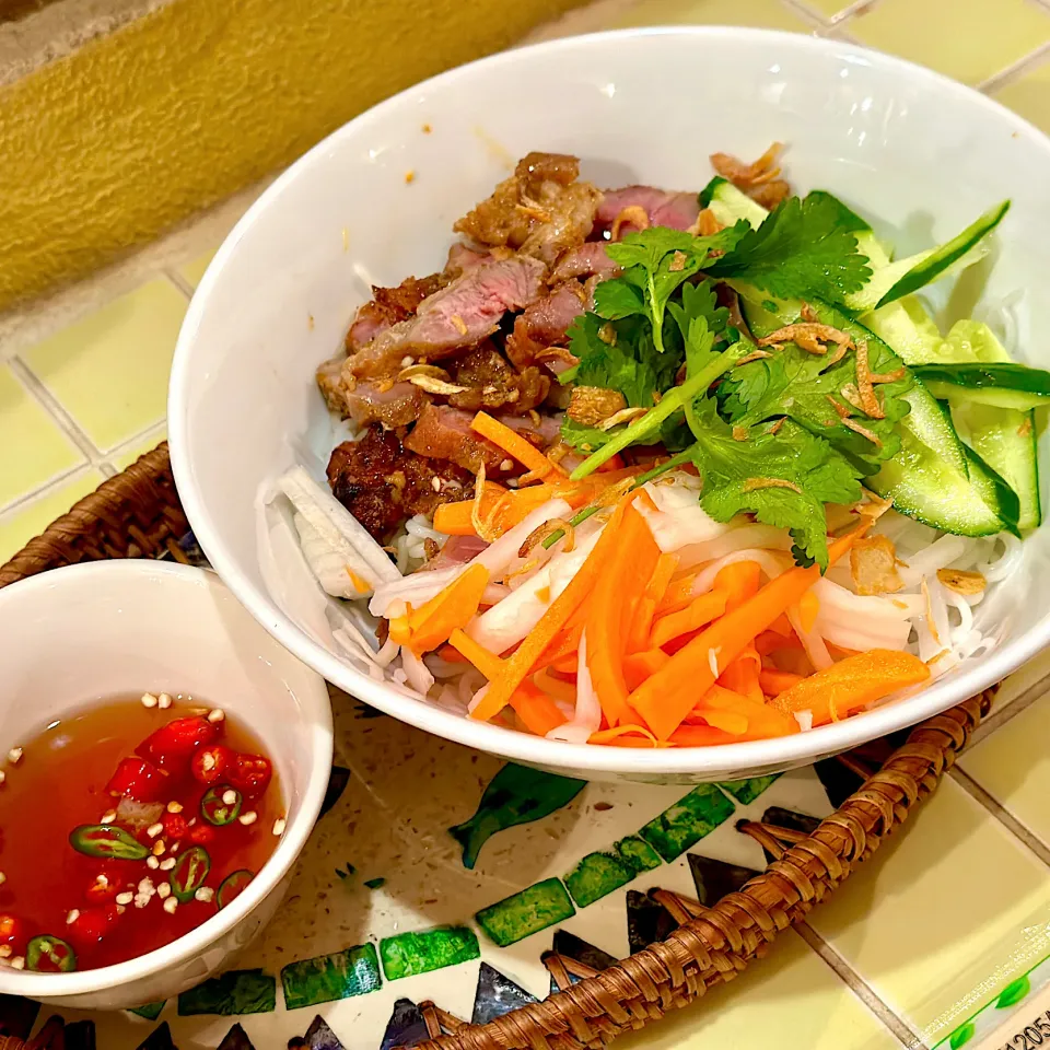 🇻🇳ブンティットヌン🍜|にゃあ（芸名）さん