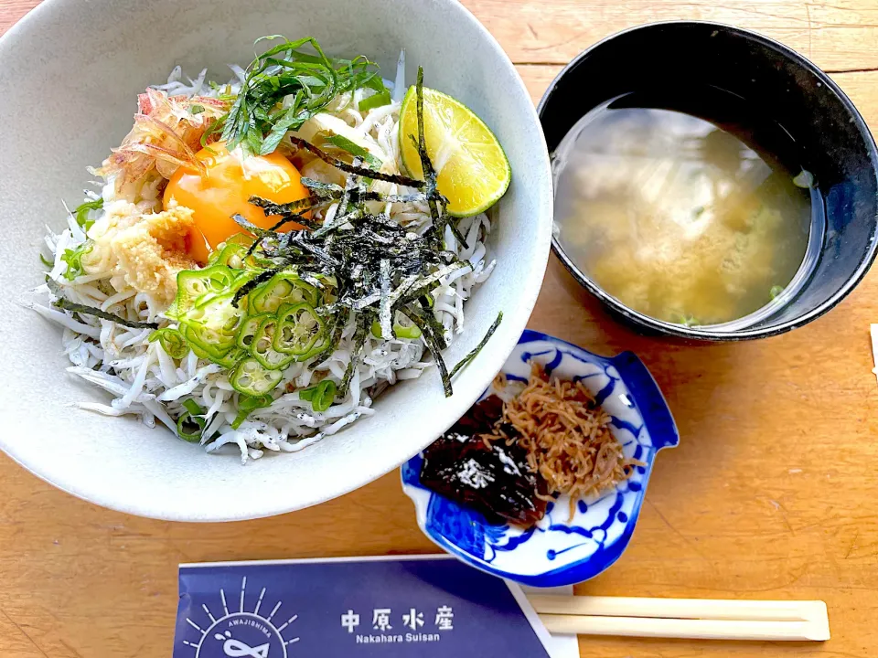 淡路島　しらす丼|pepiさん