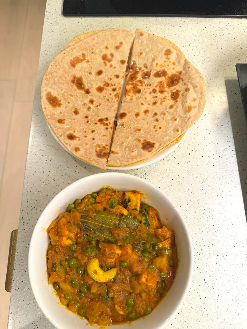 Wheat Chapati with Cashew Matar Gravy ...|AN72さん