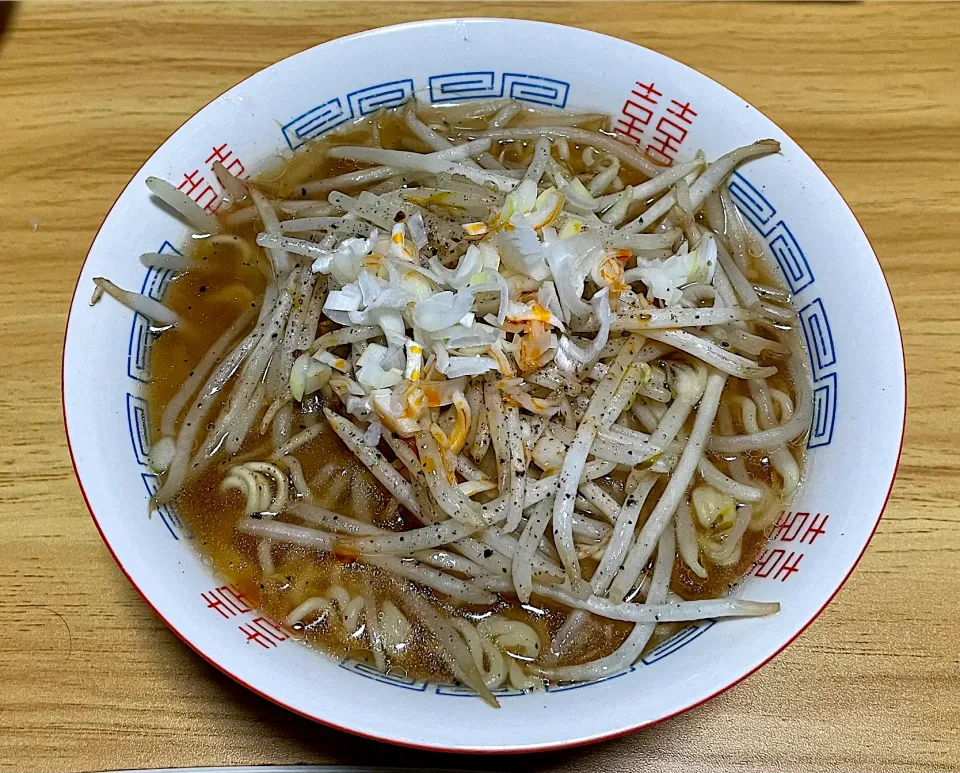 もやし味噌ラーメン|料理好きなじいさまさん