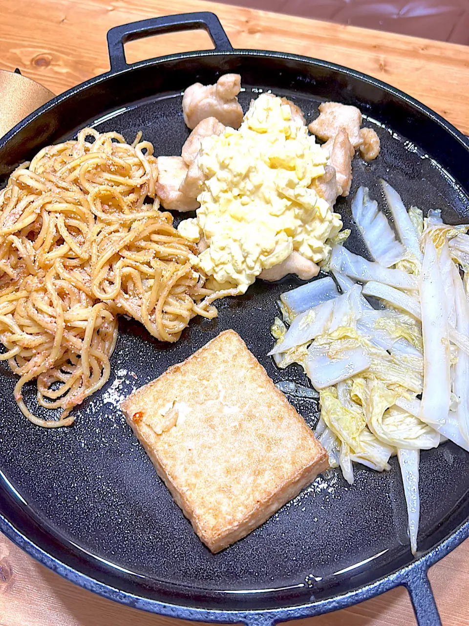 今日の晩ごはんです。😅😓😓|地蔵菩薩さん