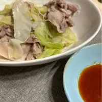 Snapdishの料理写真:豚肉とキャベツのコチュジャンたれ|Maki chさん