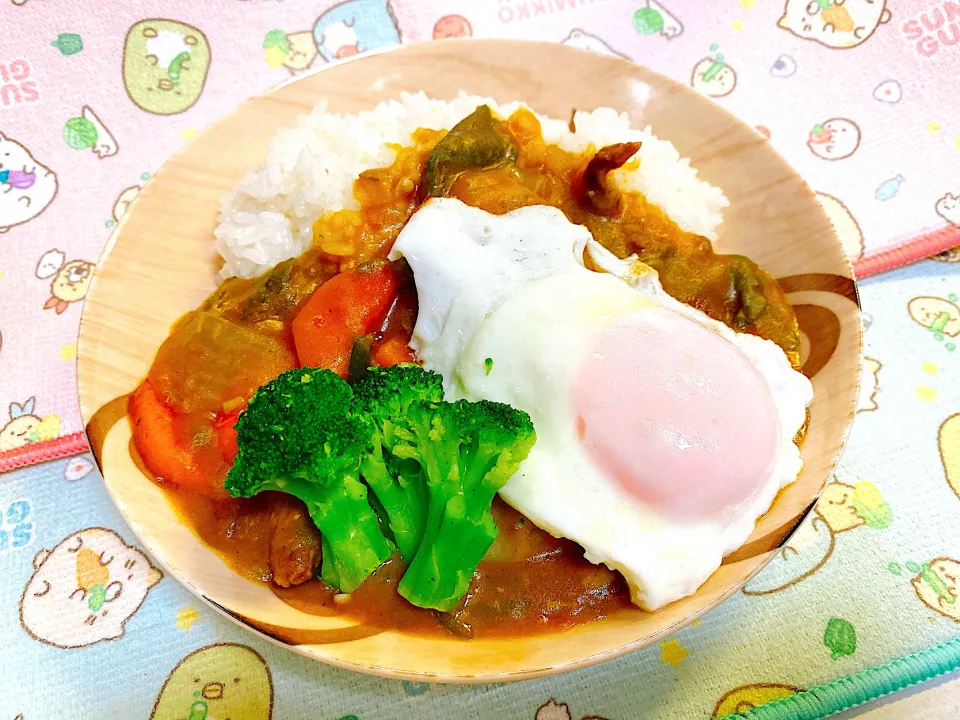 Snapdishの料理写真:夏野菜カレー|akmさん