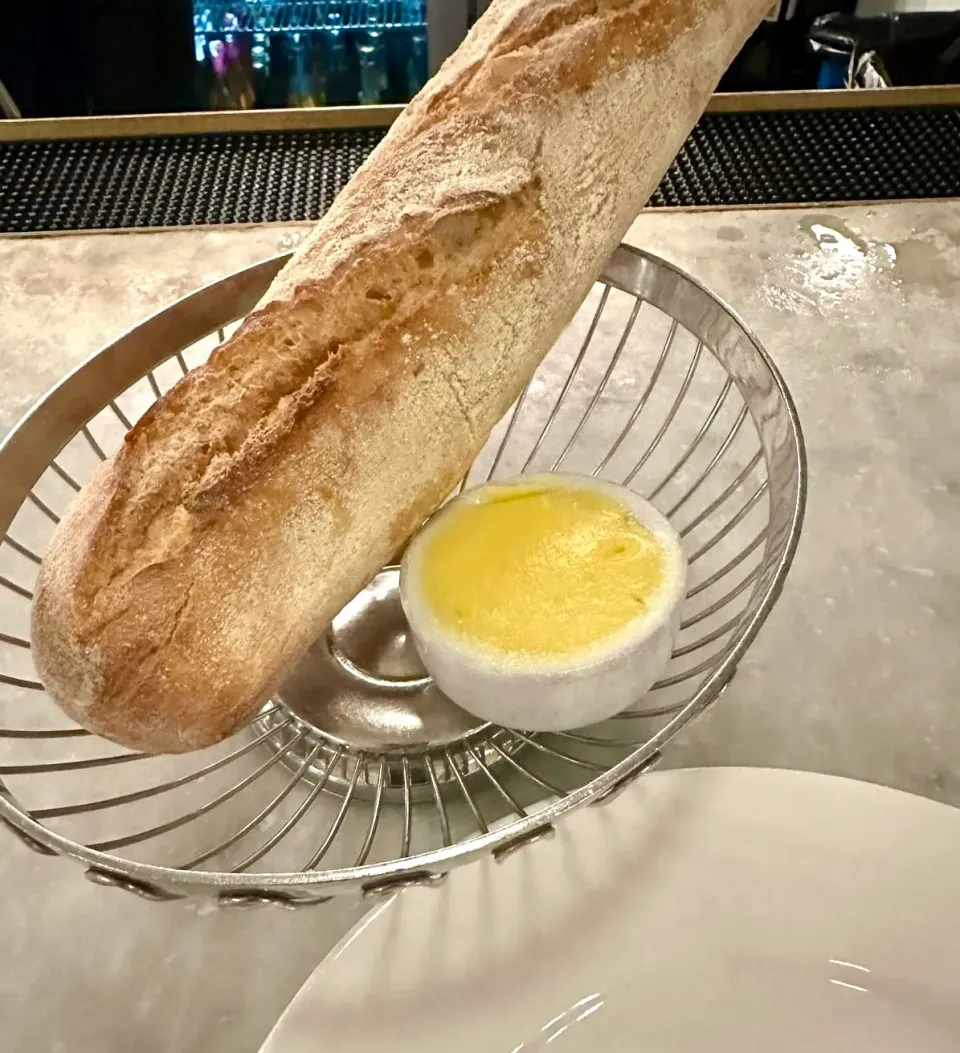 Baguette and Échiré Butter|gonbenさん