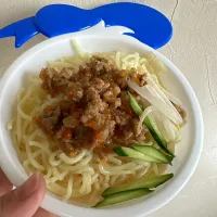 Snapdishの料理写真:ジャージャー麺|lunatomoさん