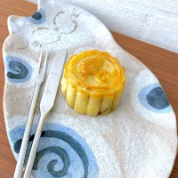 Snapdishの料理写真:Hand made mooncake|H2Oさん