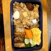 Snapdishの料理写真:中華おこわ、ブリの竜田揚げ、桜えび卵焼き、ぬか漬け弁当|まりっぺ2024さん