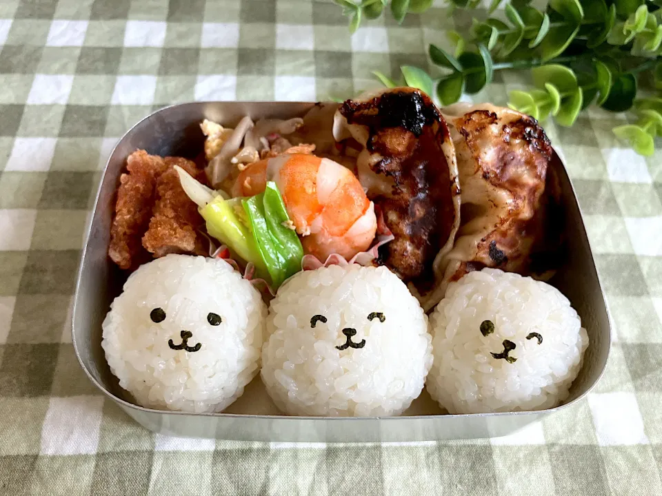 ＊自家製餃子🥟と大きなえび🦐＊べびたん年長さんお弁当🍱＊|＊抹茶＊さん