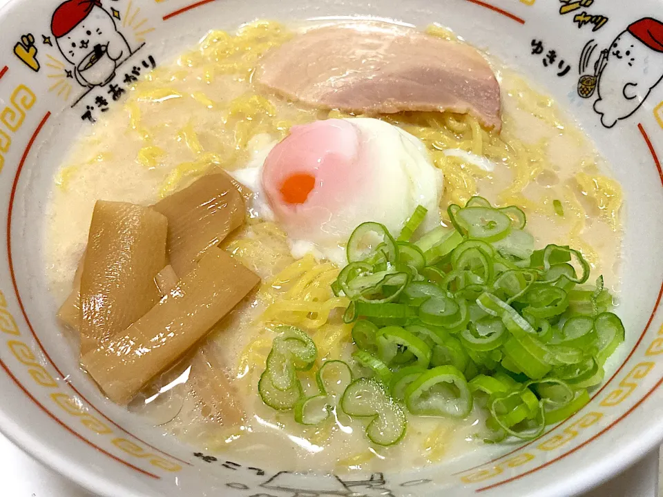 リュウジさんレシピ　スガキヤラーメン再現|あきさん