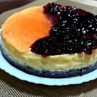 Snapdishの料理写真:Homebaked cheesecake with blueberry and fg jam on top|Laarni Nabongさん