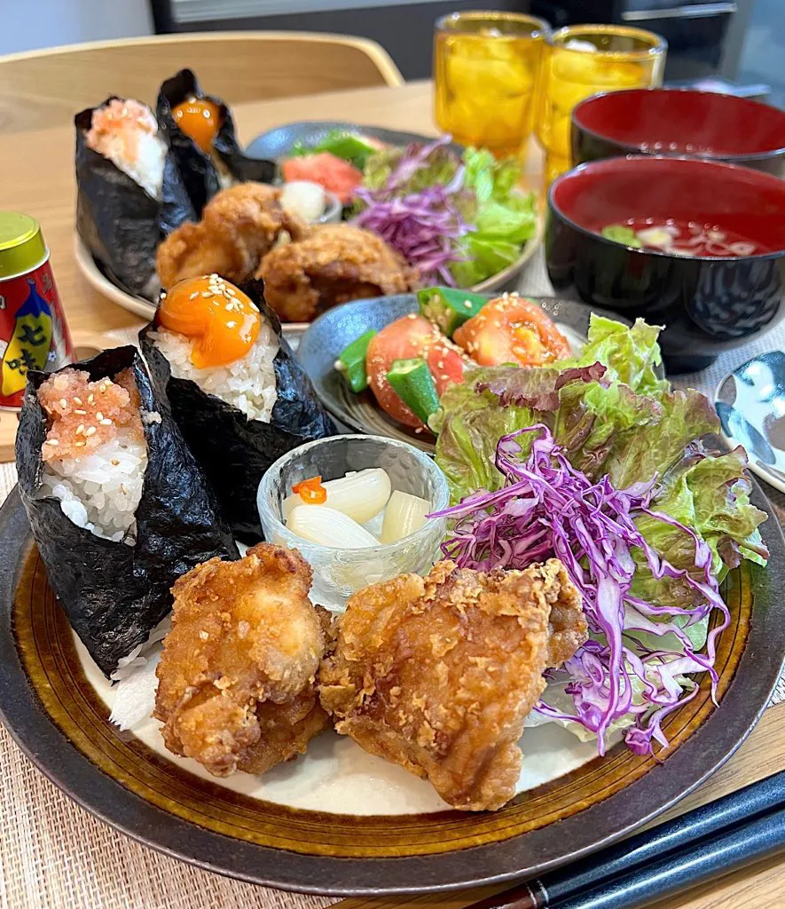 Snapdishの料理写真:おにぎりプレート🍙雪若丸その②|ラゴさん。さん