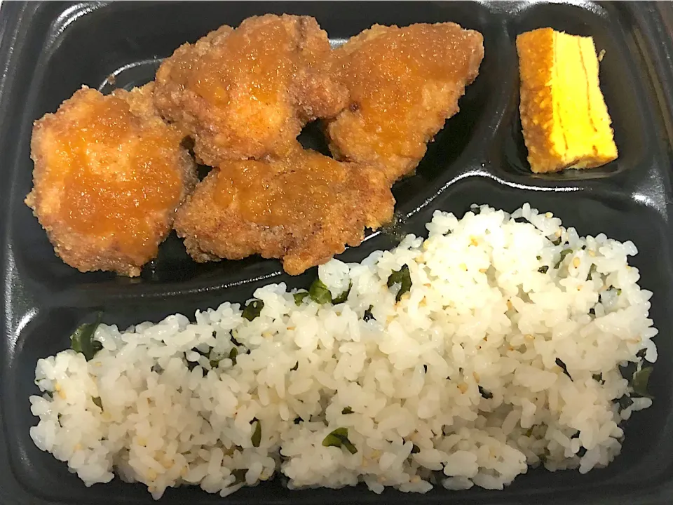 Snapdishの料理写真:竜田揚げ弁当|ぴけさん