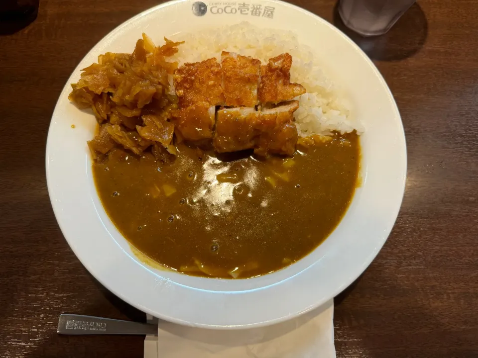 パリパリチキンカレー チーズトッピング（ライス250g、2辛）|tkeakirさん