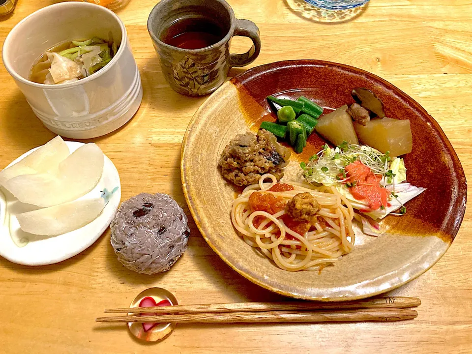 火曜日にお友達が来て夕飯食べたワンプレートメニュー🥰|さくたえさん