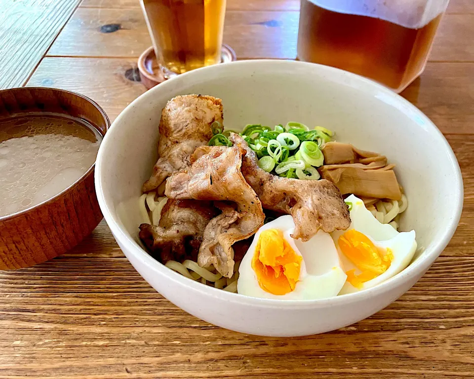 Snapdishの料理写真:ランチにボリューム満点なつけ麺 🍜|sato*さん