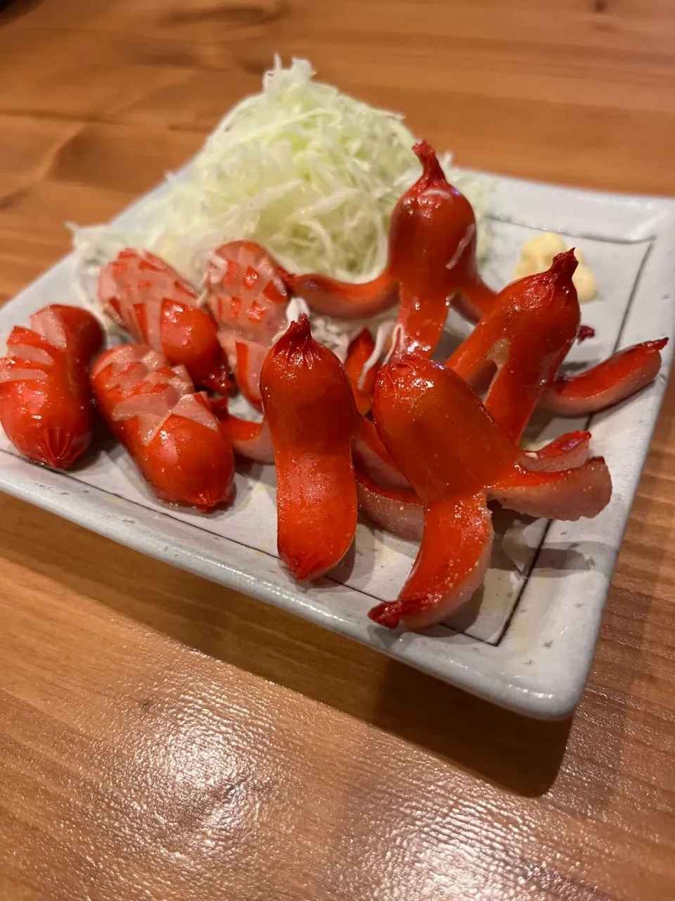 Snapdishの料理写真:赤ウィンナー|あいこさん