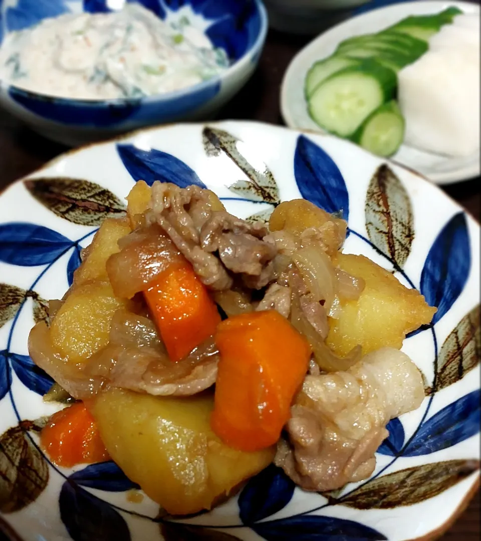 肉じゃが〜😋🍴💕|きつねさん