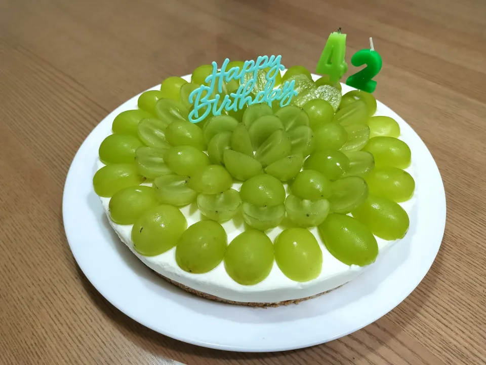 お誕生日ケーキ🎂|さーりさん