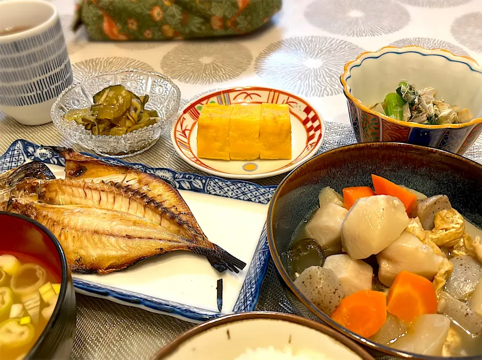 筑前煮　鯵の干物　シジミ出汁巻き卵　自家製胡瓜のきゅうちゃん　お味噌汁　白ご飯|blue_bird07さん