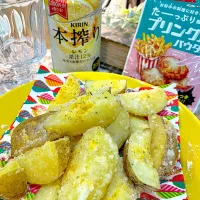 Snapdishの料理写真:プリンクルパウダーでポテトフライ|cha_chiさん