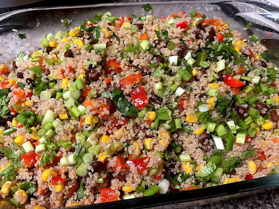 Quinoa Salad|Marnelli Dela Cruz Hollandさん