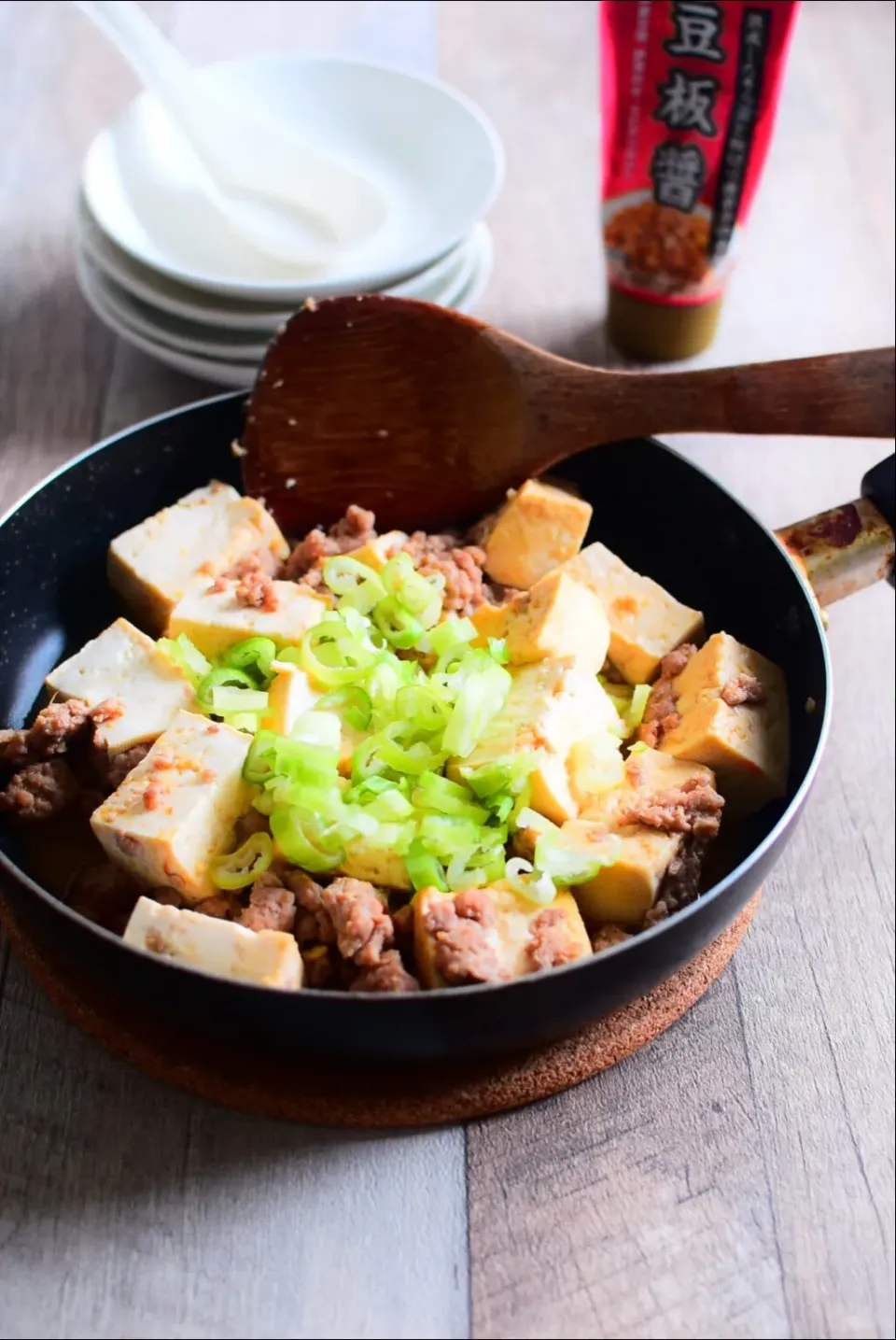 Snapdishの料理写真:めんつゆ使用！豆腐とひき肉の豆板醤炒め物のレシピ|アマイモノ・クウ蔵さん