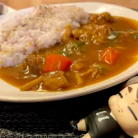 Snapdishの料理写真:牛すじカレー🍛|AK@Night Cookerさん