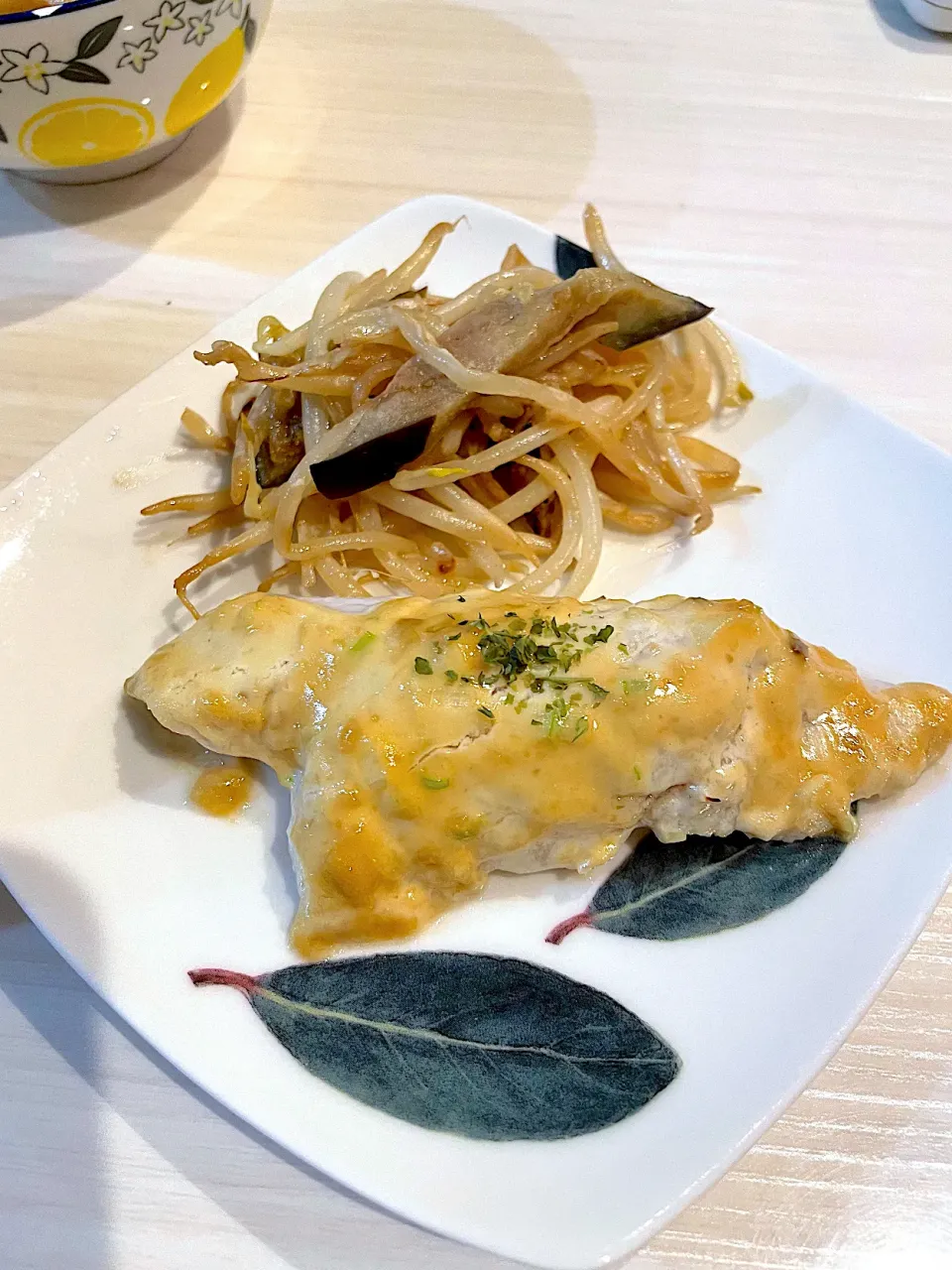 白身魚の味噌マヨ焼き　もやしと茄子の味噌炒め|キヨさん