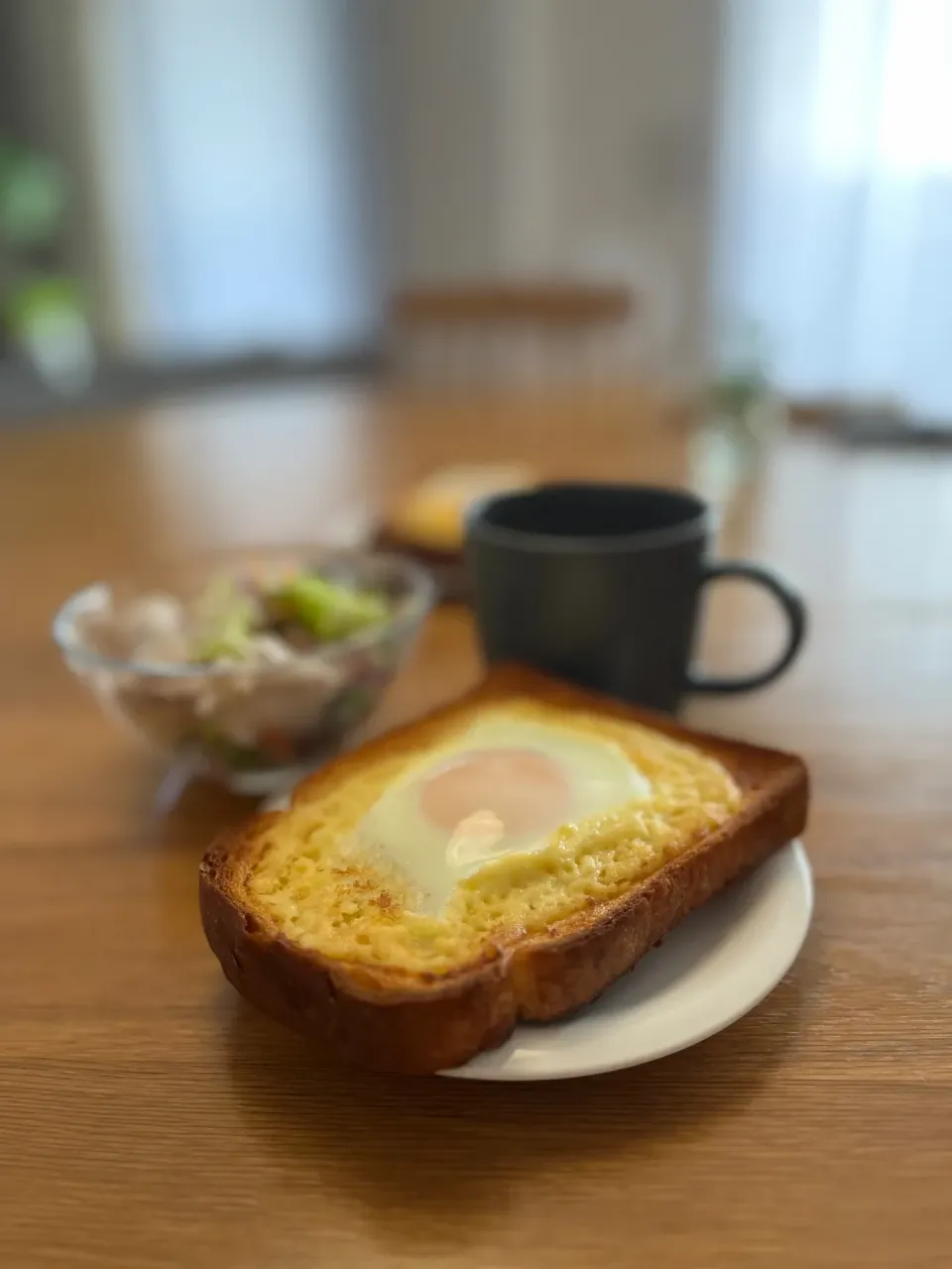 9/22の朝食　目玉焼きトースト|yoneさん