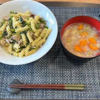 Snapdishの料理写真:空心菜のパスタ・野菜スープ|a-parkさん