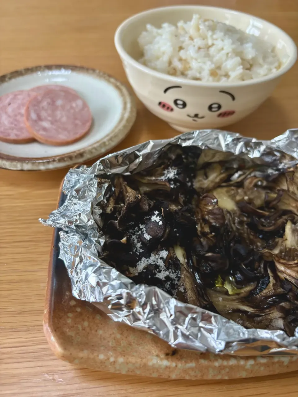 9/22のお昼ごはん~焼き舞茸と実山椒と生姜の混ぜご飯~|ゆかｕさん