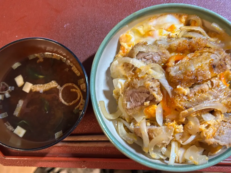 冷凍から戻し過ぎたヒレカツでカツ丼|バジルママさん