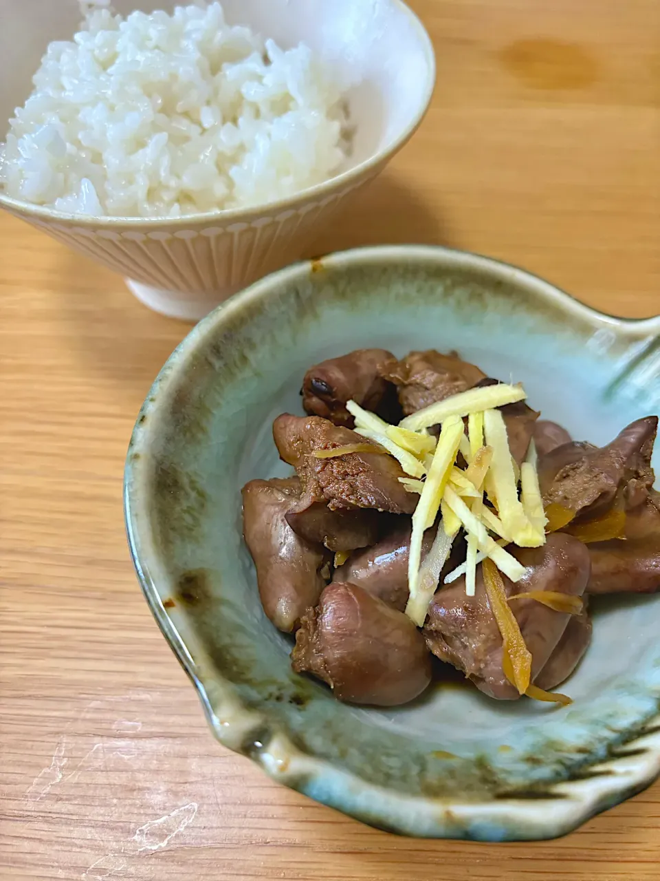 9/23のお昼ごはん~レバーとハートの甘辛煮~|ゆかｕさん