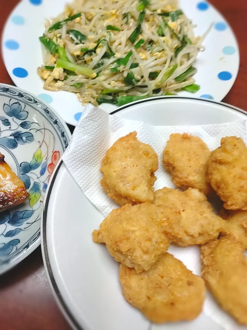 チキンナゲットニラ玉焼きほっけ|しゅがーさん