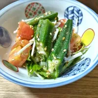 Snapdishの料理写真:オクラとトマトの和物|vege食堂さん