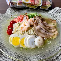 Snapdishの料理写真:バシュランさんの料理 「塩ラーメンで冷やし中華風」