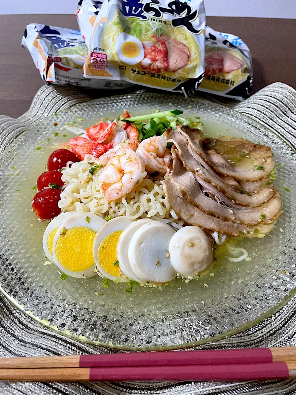 Snapdishの料理写真:バシュランさんの料理 「塩ラーメンで冷やし中華風」|いっちゃんさん