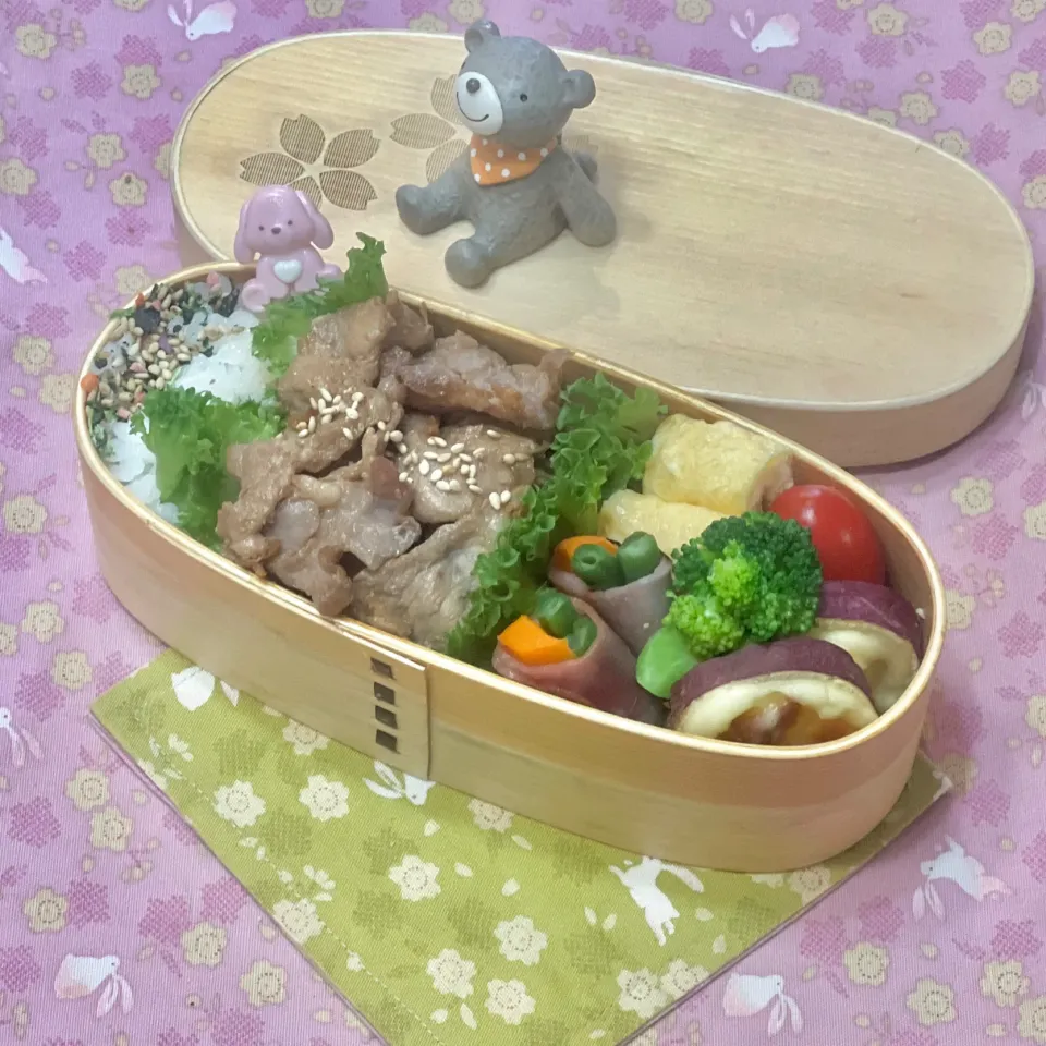 Snapdishの料理写真:豚こま生姜焼き☘️の💙ちゃんお弁当　9/24火|sweet homeさん