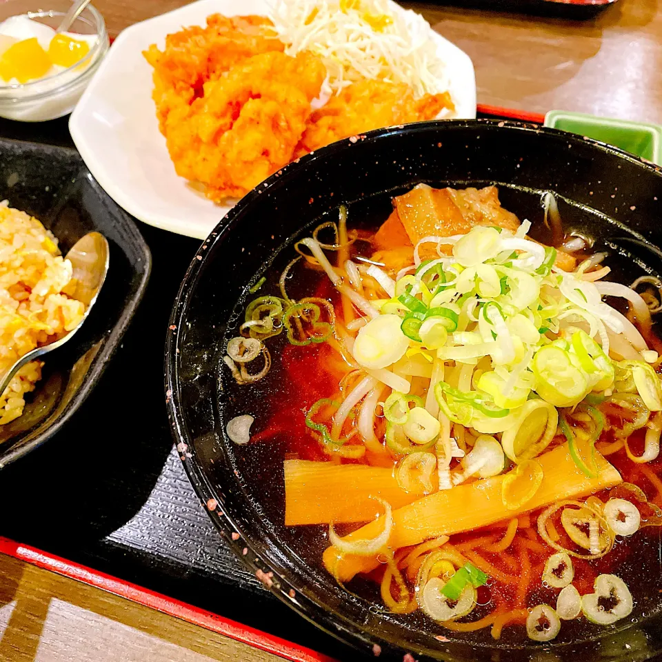 ⭐️醤油ラーメン＆炒飯セット⭐️|Laniさん