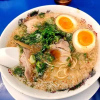 Snapdishの料理写真:背脂醤油ラーメン|福田則夫さん