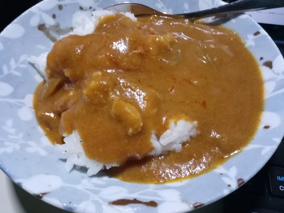 Snapdishの料理写真:具の無いバターチキンカレーライス|darkbaronさん