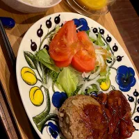 Snapdishの料理写真:ハンバーグ|だるころさん