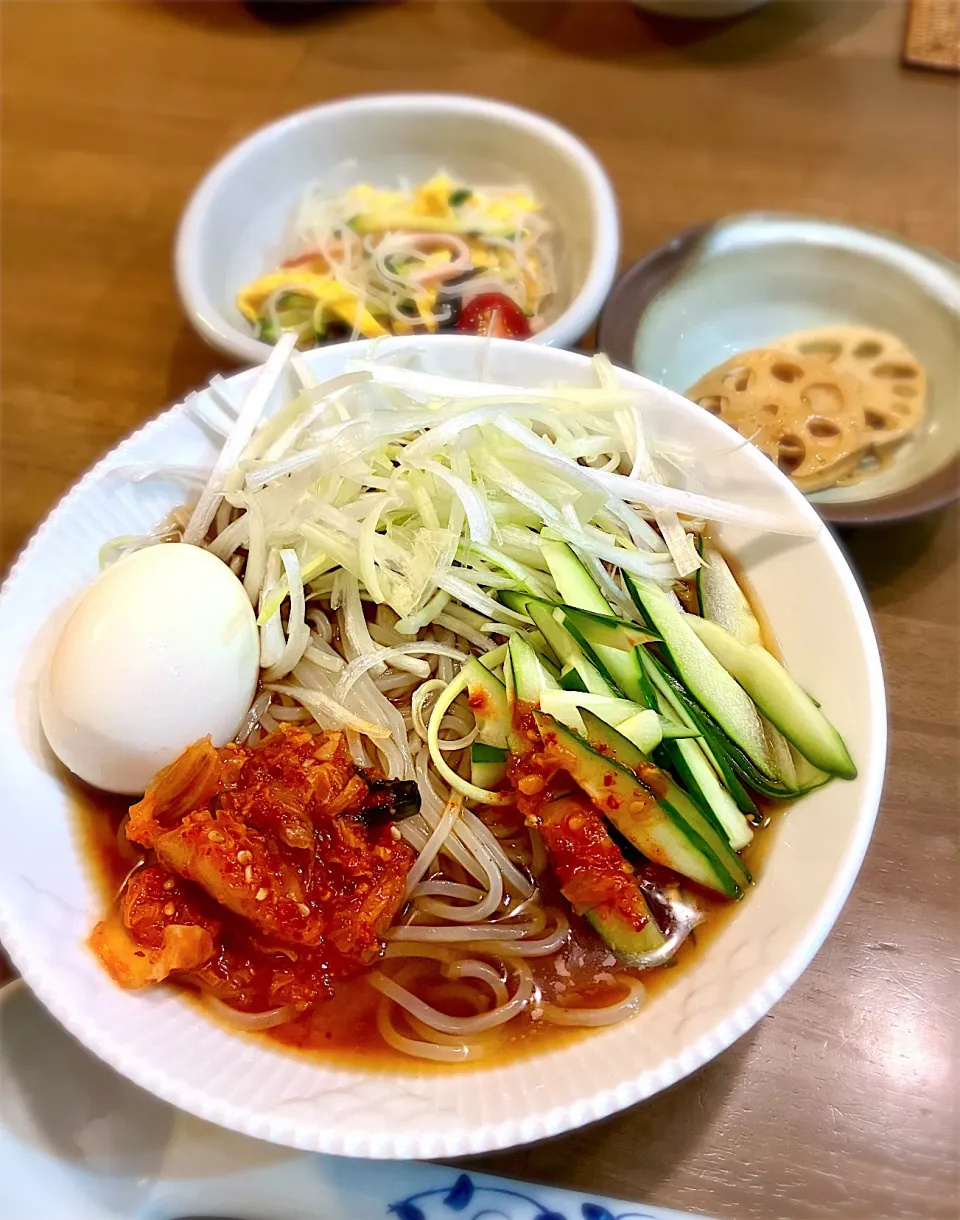 冷麺  今日は冷麺日和ではないなぁ|リフルシャッフルさん