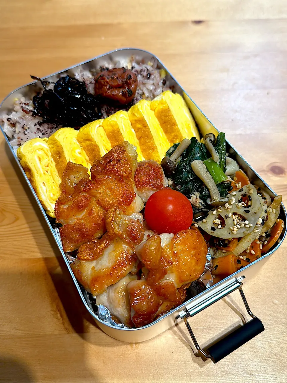 お弁当|メガネおばさんさん