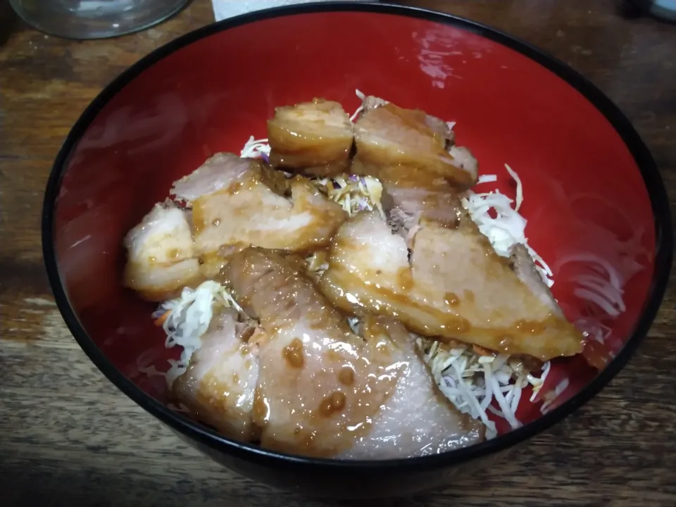 手作り煮豚でチャーシュー丼|にんにくと唐辛子が特に好き❤️(元シャリマー)さん