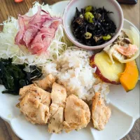 至福のワンプレートランチ⸜ 🍚🍴⸝|gyugyufoodさん