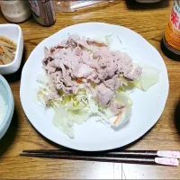 Snapdishの料理写真:豚しゃぶサラダ|えぃみぃさん