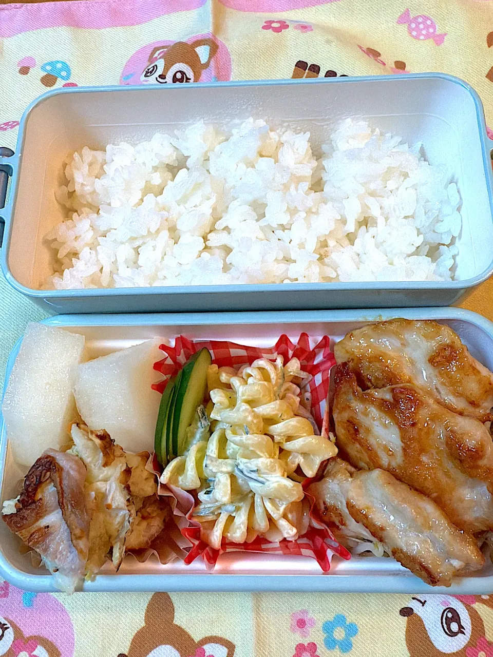 Snapdishの料理写真:照り焼き弁当|えつこさん