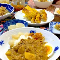 Snapdishの料理写真:ガーリックたっぷりのチーズカレー♪|demicoさん