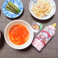 Snapdishの料理写真:トマト缶でYummy!スープ|Manamiさん